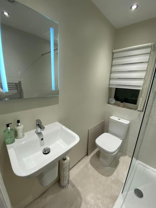 Wharfedale Lodge- Bungalow-3 Bed, 2 Bath, Amazing! Thornton  المظهر الخارجي الصورة